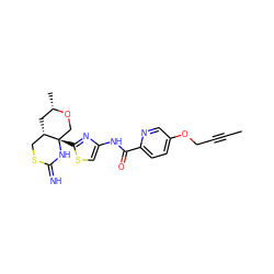 CC#CCOc1ccc(C(=O)Nc2csc([C@]34CO[C@@H](C)C[C@H]3CSC(=N)N4)n2)nc1 ZINC001772599327