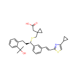 CC(C)(O)c1ccccc1CC[C@@H](SCC1(CC(=O)O)CC1)c1cccc(/C=C/c2nc(C3CC3)cs2)c1 ZINC000029391098