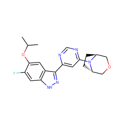 CC(C)Oc1cc2c(-c3cc(N4[C@H]5CC[C@H]4COC5)ncn3)n[nH]c2cc1F ZINC001772619601