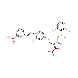 CC(C)c1onc(C[S@@+]([O-])c2c(Cl)cccc2Cl)c1COc1ccc(/C=C/c2cccc(C(=O)O)c2)c(Cl)c1 ZINC000044405829