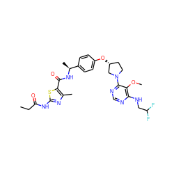 CCC(=O)Nc1nc(C)c(C(=O)N[C@@H](C)c2ccc(O[C@@H]3CCN(c4ncnc(NCC(F)F)c4OC)C3)cc2)s1 ZINC000261077213