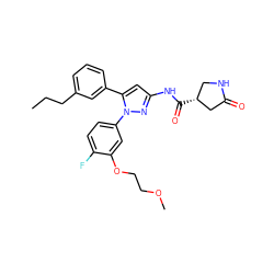 CCCc1cccc(-c2cc(NC(=O)[C@@H]3CNC(=O)C3)nn2-c2ccc(F)c(OCCOC)c2)c1 ZINC000169707331