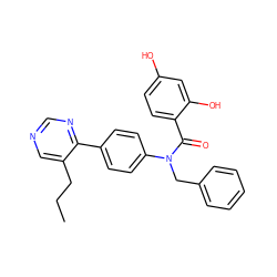 CCCc1cncnc1-c1ccc(N(Cc2ccccc2)C(=O)c2ccc(O)cc2O)cc1 ZINC000653667572