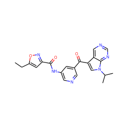 CCc1cc(C(=O)Nc2cncc(C(=O)c3cn(C(C)C)c4ncncc34)c2)no1 ZINC000169707930