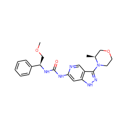 COC[C@@H](NC(=O)Nc1cc2[nH]nc(N3CCOC[C@@H]3C)c2cn1)c1ccccc1 ZINC001772653744