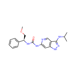 COC[C@@H](NC(=O)Nc1cc2[nH]nc(NC(C)C)c2cn1)c1ccccc1 ZINC001772617423