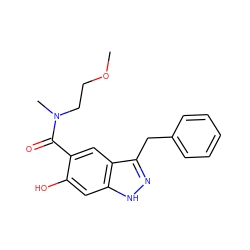 COCCN(C)C(=O)c1cc2c(Cc3ccccc3)n[nH]c2cc1O ZINC000084729510