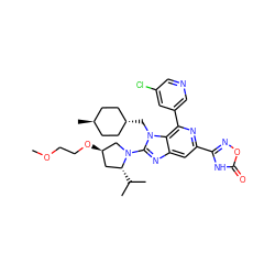 COCCO[C@@H]1C[C@@H](C(C)C)N(c2nc3cc(-c4noc(=O)[nH]4)nc(-c4cncc(Cl)c4)c3n2C[C@H]2CC[C@H](C)CC2)C1 ZINC000261171209