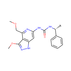 COCc1nc(NC(=O)N[C@H](C)c2ccccc2)cc2[nH]nc(OC)c12 ZINC001772615448