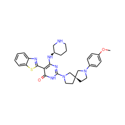 COc1ccc(N2CC[C@]3(CCN(c4nc(N[C@@H]5CCCNC5)c(-c5nc6ccccc6s5)c(=O)[nH]4)C3)C2)cc1 ZINC001772641808