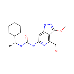 COc1n[nH]c2cc(NC(=O)N[C@H](C)C3CCCCC3)nc(CO)c12 ZINC001772621386