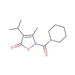 Cc1c(C(C)C)c(=O)on1C(=O)N1CCCCC1 ZINC000026849940