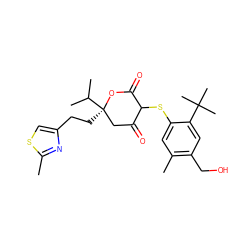 Cc1nc(CC[C@@]2(C(C)C)CC(=O)C(Sc3cc(C)c(CO)cc3C(C)(C)C)C(=O)O2)cs1 ZINC000026392315