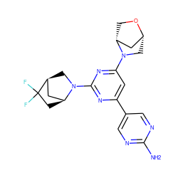 Nc1ncc(-c2cc(N3C[C@@H]4C[C@H]3CO4)nc(N3C[C@H]4C[C@@H]3CC4(F)F)n2)cn1 ZINC000653748772