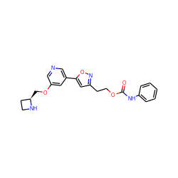 O=C(Nc1ccccc1)OCCc1cc(-c2cncc(OC[C@@H]3CCN3)c2)on1 ZINC000095579210